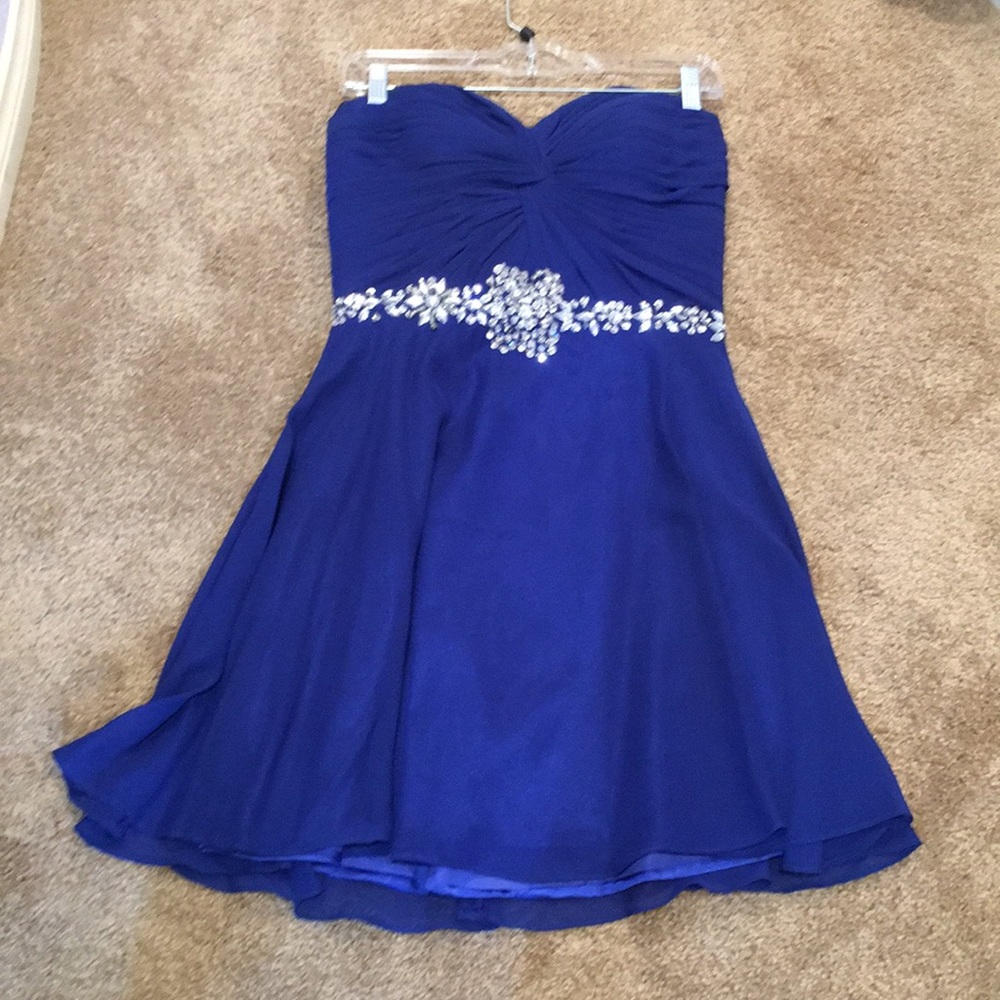 Blue Strapless Prom Dress